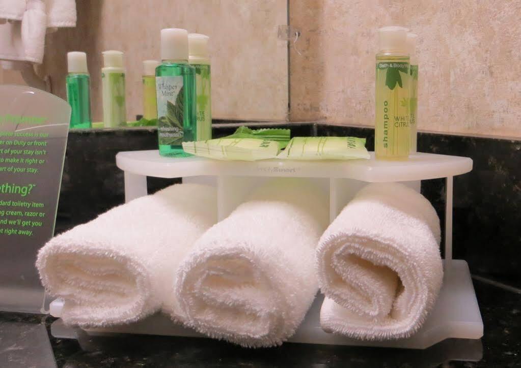 Holiday Inn Express Hotel & Suites Hot Springs By Ihg Экстерьер фото